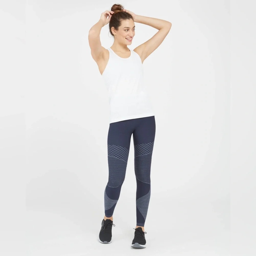 Spanx Look At Me Now Seamless Moto Leggings In Indigo Sky Size Small